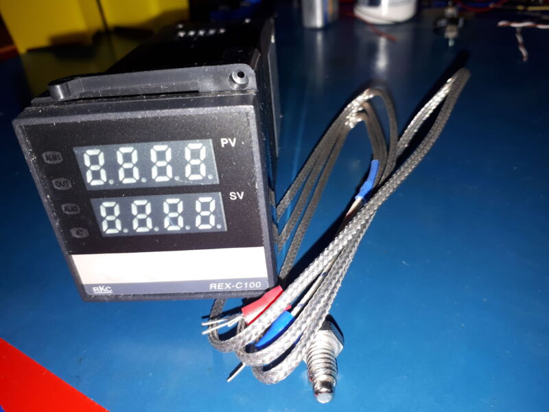 Термостат термоконтроллер PID REX C-100
