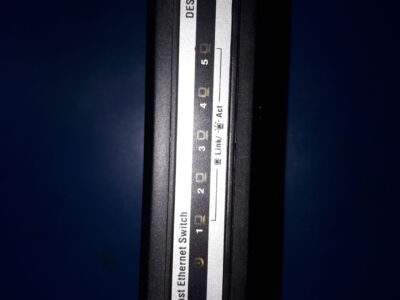 Свитч Des-105