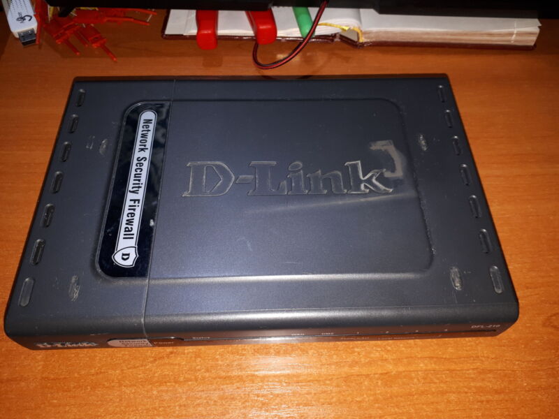 Межсетевой экран firewall DFL-210